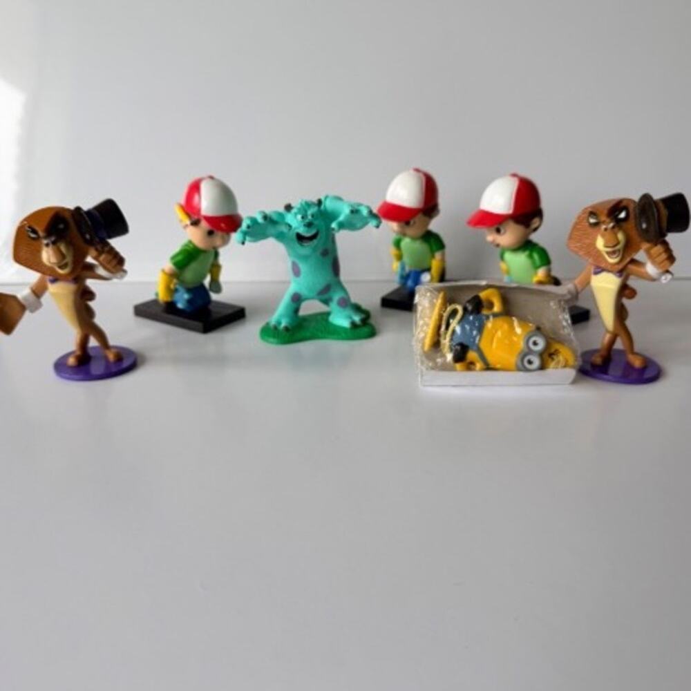 LOT of Toy Figurines Handy Manny, Alex the Lion, Sully, Minion